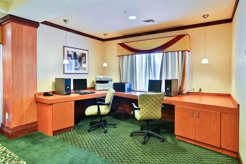 Fairfield Inn & Suites By Marriott Стейт Колледж Экстерьер фото