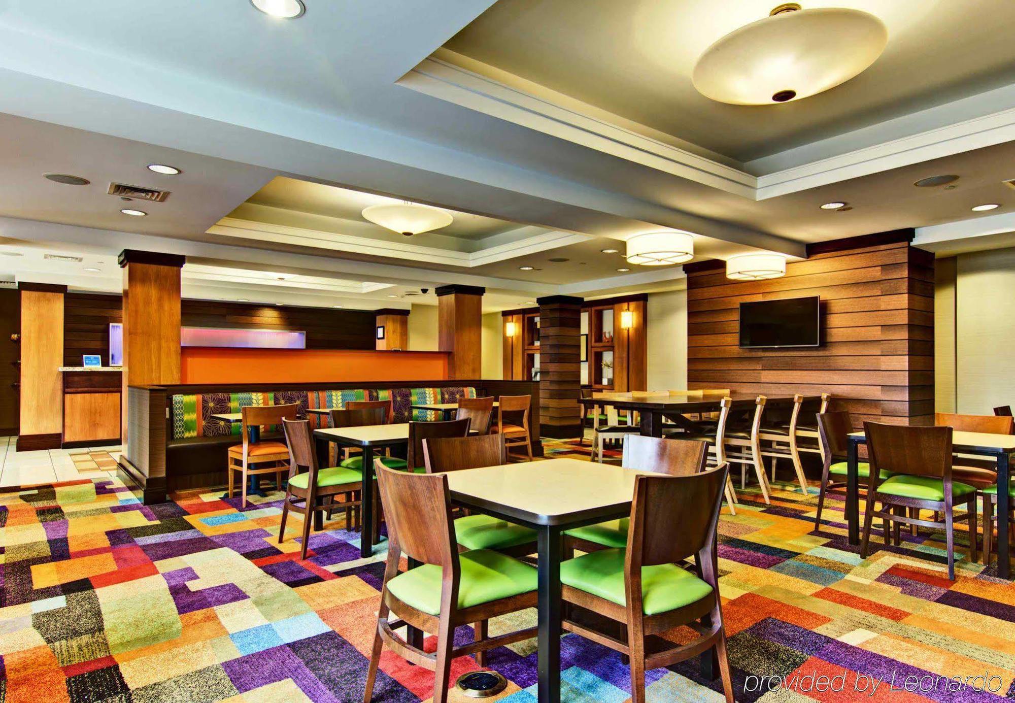 Fairfield Inn & Suites By Marriott Стейт Колледж Экстерьер фото