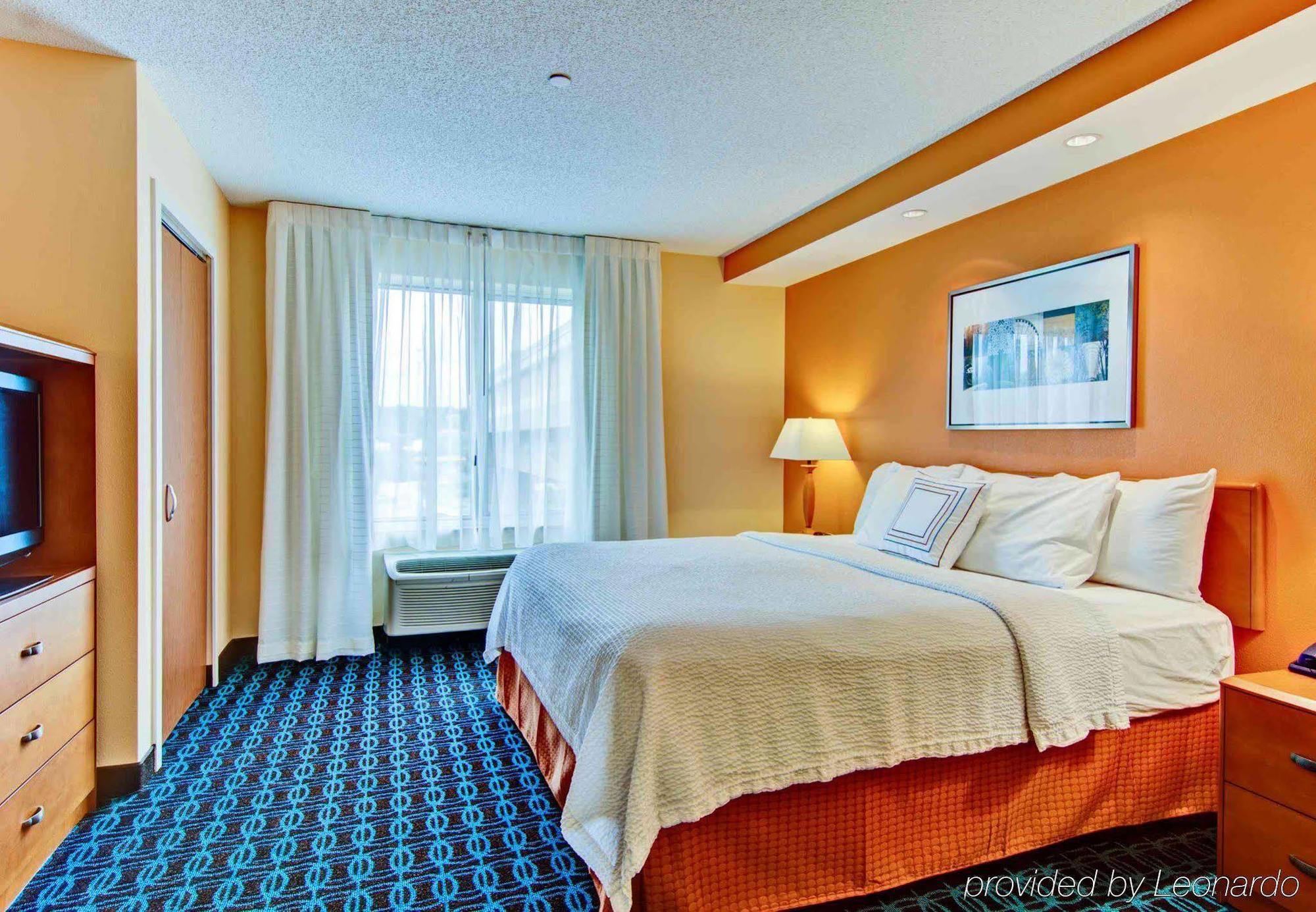 Fairfield Inn & Suites By Marriott Стейт Колледж Экстерьер фото