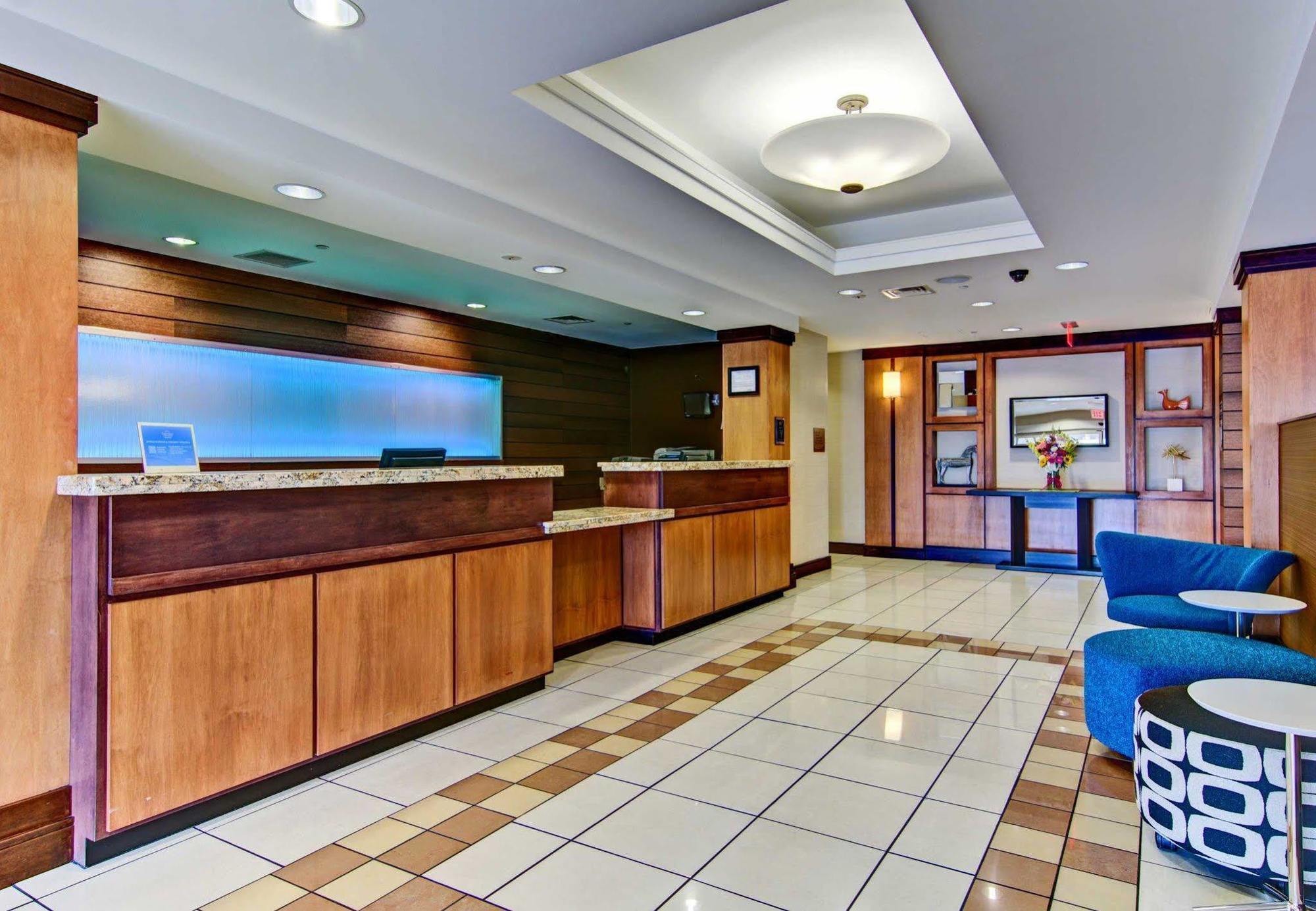 Fairfield Inn & Suites By Marriott Стейт Колледж Экстерьер фото