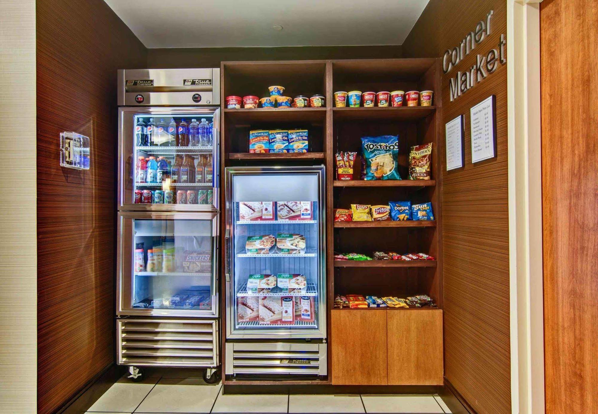 Fairfield Inn & Suites By Marriott Стейт Колледж Экстерьер фото