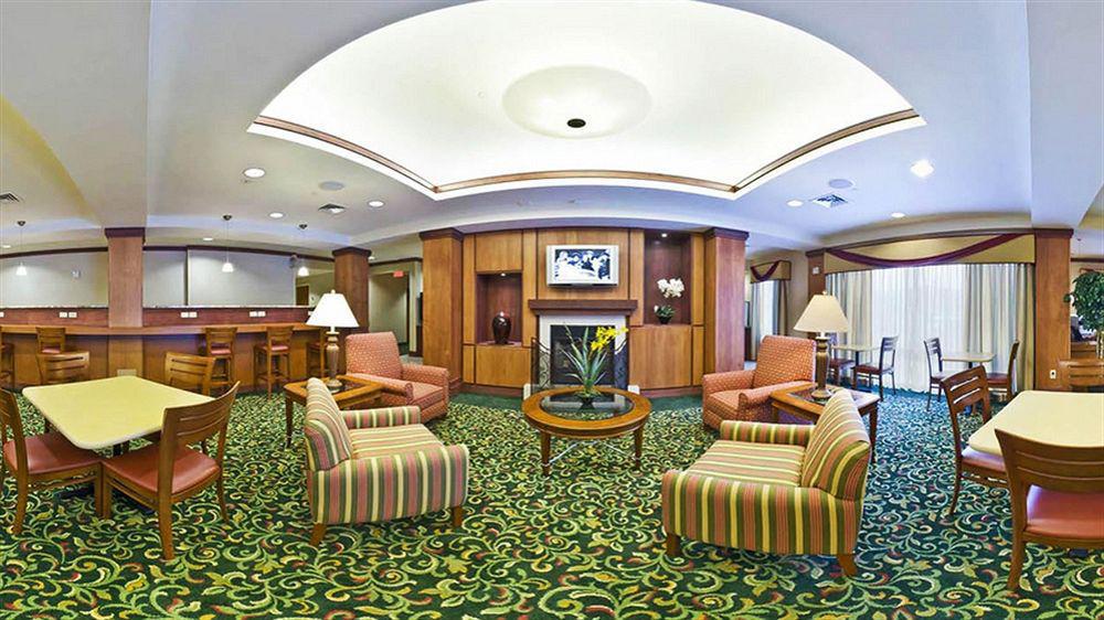 Fairfield Inn & Suites By Marriott Стейт Колледж Экстерьер фото